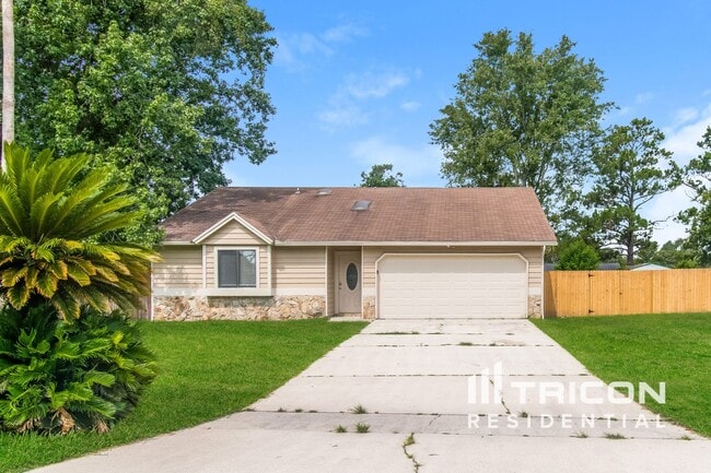 property at 2258 Felucca Dr