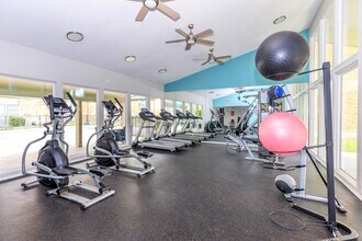 Residence at Deer Park Apartments in Deer Park, TX - Foto de edificio - Building Photo