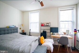 1431 Lombard St in Philadelphia, PA - Building Photo - Building Photo