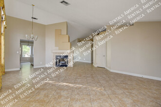 171 Channel Dr in Henderson, NV - Building Photo - Building Photo