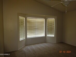 11213 W Chase Dr in Avondale, AZ - Building Photo - Building Photo