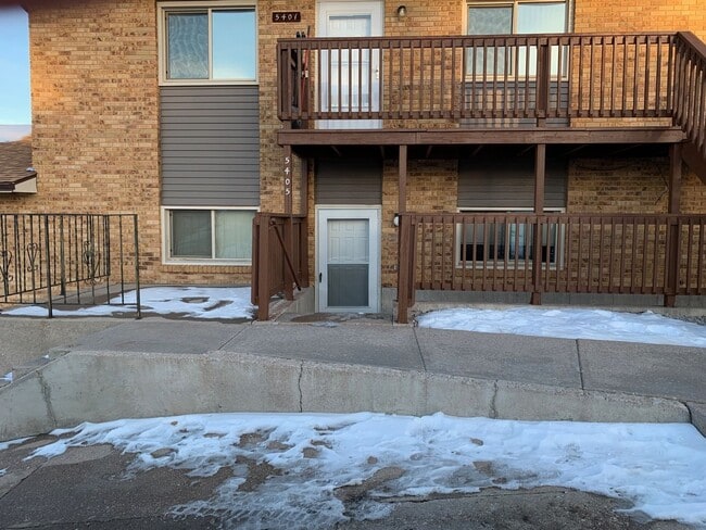 property at 5405 Akes Dr