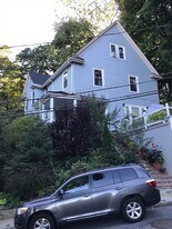 203 Bigelow St, Unit 1 in Boston, MA - Building Photo