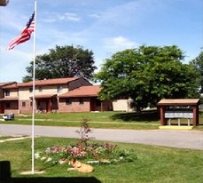 Butternut Hill Townhouses Apartments