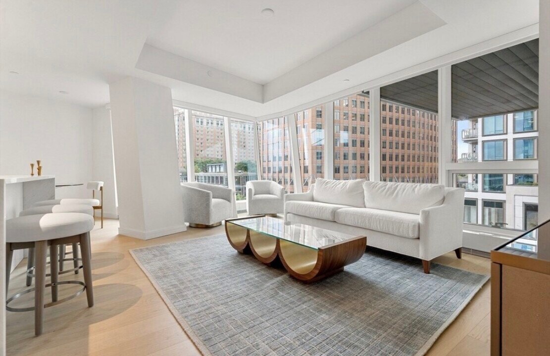 150 Seaport Blvd, Unit 6G in Boston, MA - Building Photo