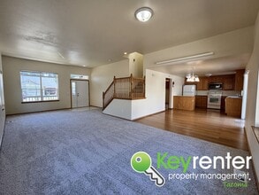 4910 S Gove St in Tacoma, WA - Building Photo - Building Photo