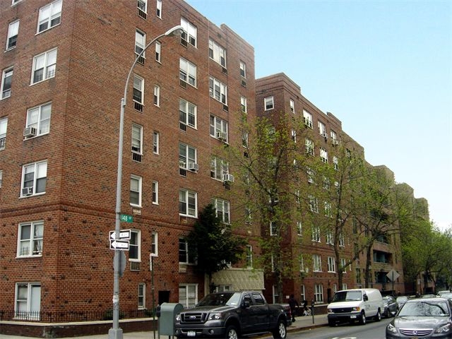 88-09 148th St in Jamaica, NY - Building Photo - Building Photo