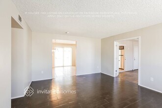 4029 E Alta Vista Rd in Phoenix, AZ - Building Photo - Building Photo