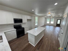 770 Buck Run Pass in Canyon Lake, TX - Building Photo - Building Photo