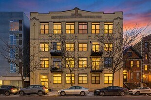 1521 W Haddon Ave in Chicago, IL - Building Photo