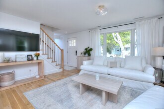 198 Blaine St in Fairfield, CT - Building Photo - Building Photo