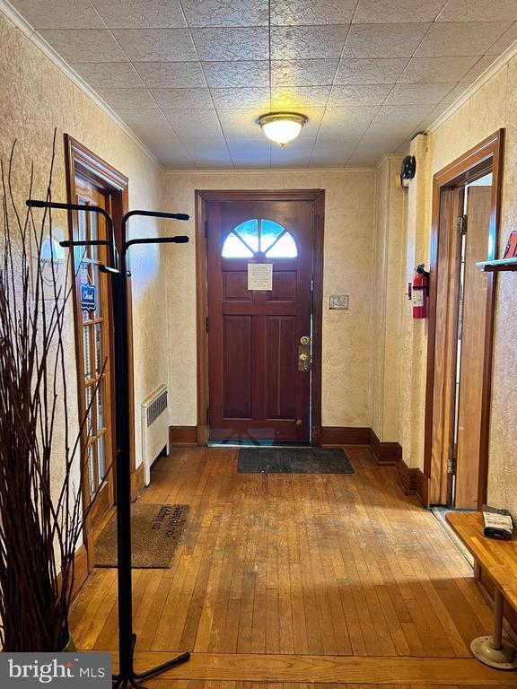 property at 1 Heighe St