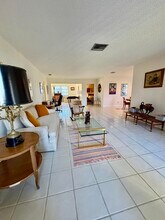 6110 Ambertree Ln in Greenacres, FL - Building Photo - Building Photo