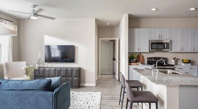 19770 Clay Rd in Katy, TX - Building Photo - Building Photo