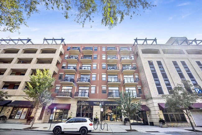 property at 1301 W Madison St