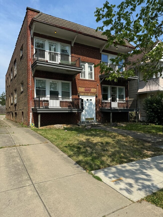 property at 1566 W 116th St