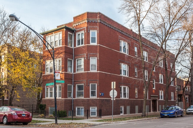 property at 2200 W Cortez St