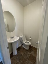 30433 Village Knoll Dr in Menifee, CA - Building Photo - Building Photo