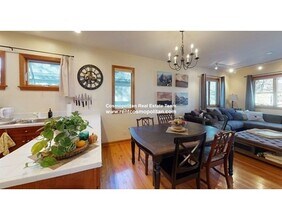 43 Greenleaf Ave in Medford, MA - Building Photo - Building Photo
