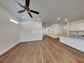 5126 W White Ash Ct in Meridian, ID - Building Photo - Building Photo