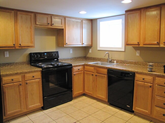 1640 Blue Horizon Dr, Unit Apt D