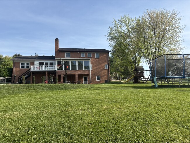9105 Gue Rd in Damascus, MD - Building Photo - Building Photo
