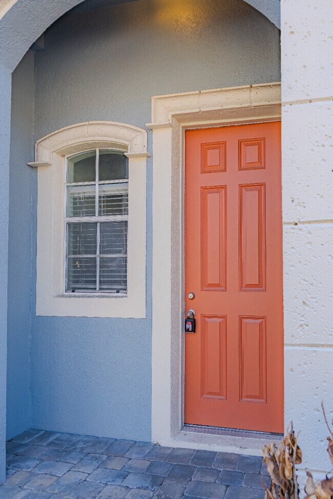 304 Coral Beach Cir in Casselberry, FL - Building Photo - Building Photo