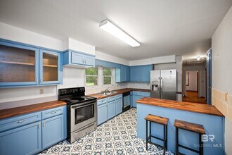 21213 Lawrence Rd in Fairhope, AL - Building Photo - Building Photo