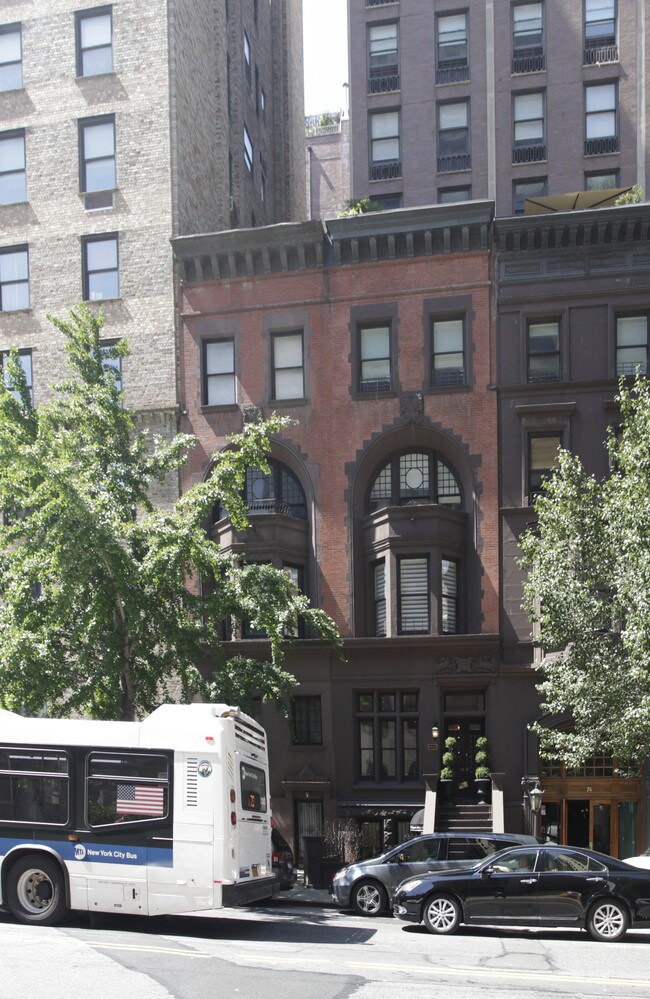 72-76 E 79th St in New York, NY - Building Photo - Building Photo
