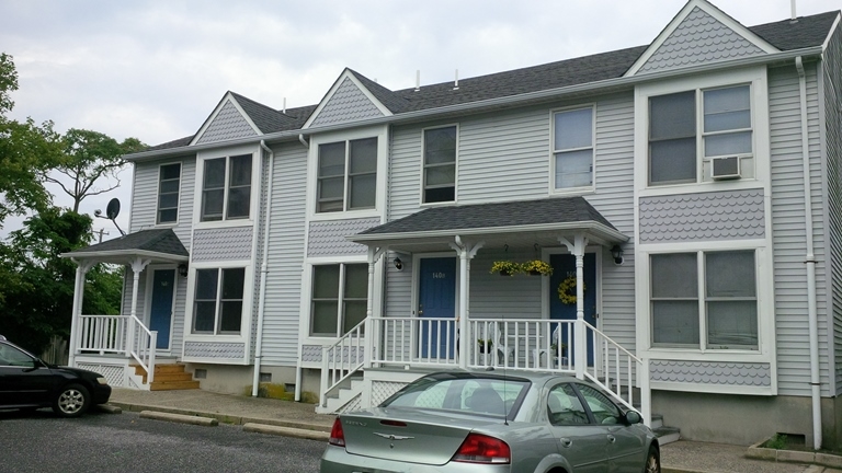 Victorian Court Townhomes in Atlantic City, NJ - Foto de edificio