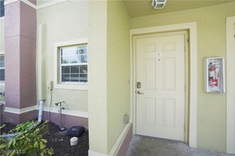 9080 Gervais Cir in Naples, FL - Building Photo - Building Photo