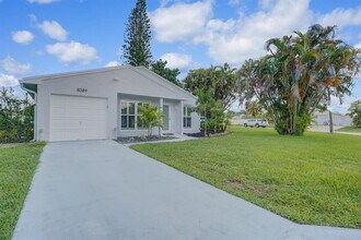 8389 Rural Ln in Boca Raton, FL - Building Photo - Building Photo