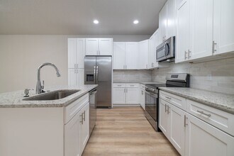 9 Seton Pl in Palm Coast, FL - Building Photo - Building Photo