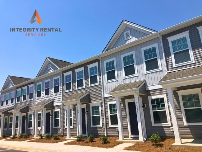 property at 13813 Clayborn St