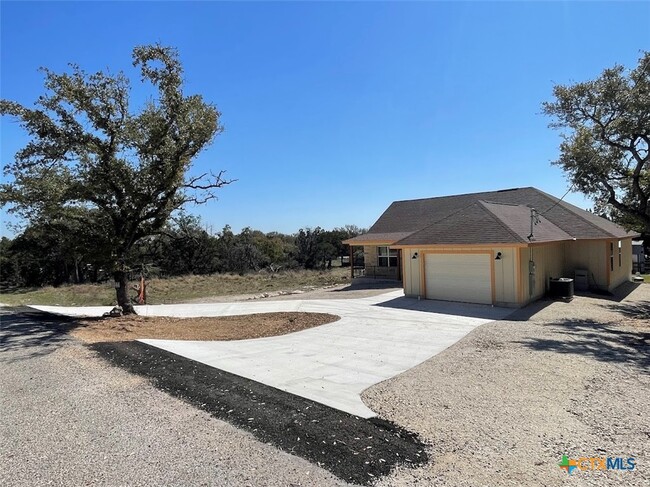 property at 1544 Rimrock Cv