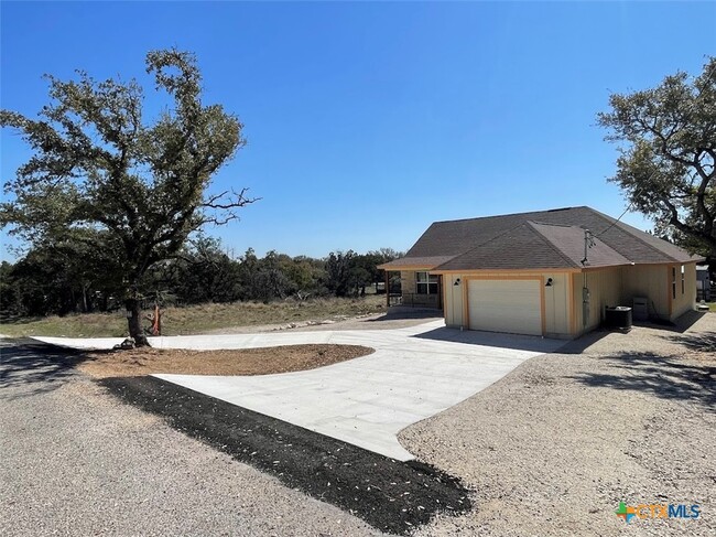 1544 Rimrock Cv in Spring Branch, TX - Building Photo - Building Photo