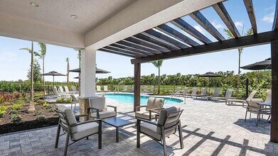 8520 Daybreak St in Sarasota, FL - Building Photo - Building Photo