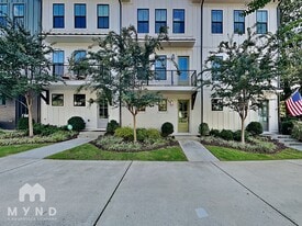 118 Chestnut Cir in Atlanta, GA - Building Photo