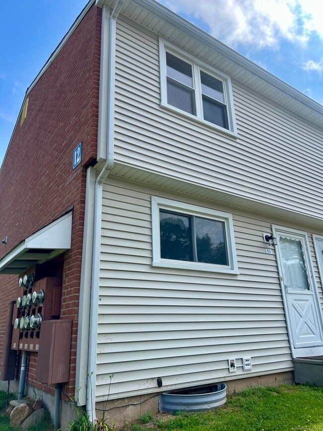 property at 1081 New Haven Rd