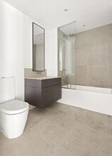 429-429 Kent Ave in Brooklyn, NY - Building Photo - Building Photo