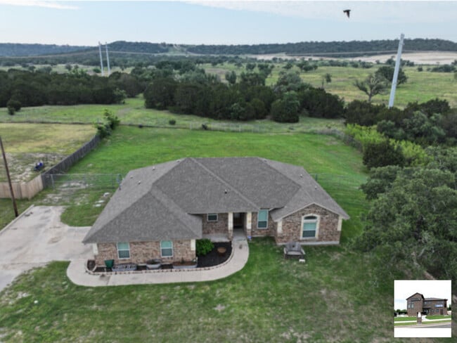 2410 Big Divide Rd in Copperas Cove, TX - Building Photo - Building Photo