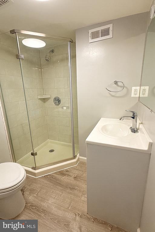 5314 Larochelle Dr in Alexandria, VA - Building Photo - Building Photo