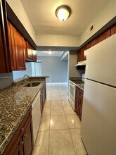 5672 Rock Island Rd in Tamarac, FL - Building Photo - Building Photo