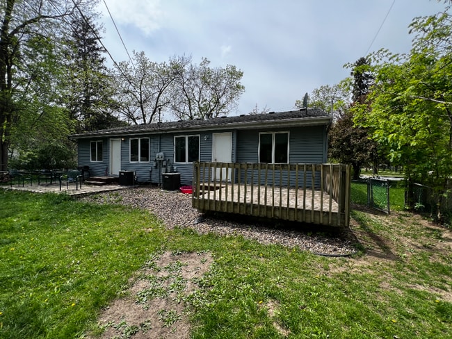 property at 642 Glen Park Rd