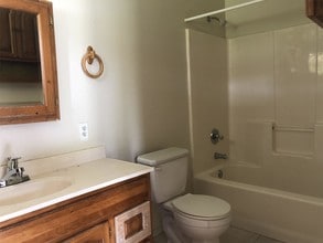 15-2028-2028 15th Ave in Keaau, HI - Building Photo - Building Photo