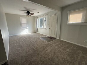 1725 St Catherine St in Florissant, MO - Building Photo - Building Photo