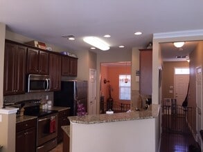 2184 Belle Vernon Ave in Charlotte, NC - Building Photo - Building Photo