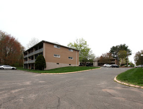 Highland Apartments in Vernon Rockville, CT - Building Photo - Building Photo