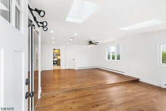 28 Willow St in Mount Arlington, NJ - Building Photo - Building Photo