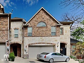 2204 Apollonia Ln in Dallas, TX - Building Photo